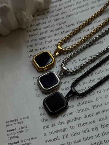 گردنبند مردانه و زنانه طرح اونیکس استیل رنگ ثابت در سه سایز