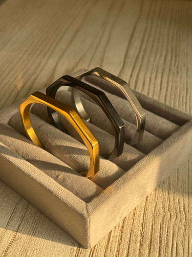 دستبند مردانه بنگل سون | استیل 316 ضدحساسیت ثابت رنگ و براق