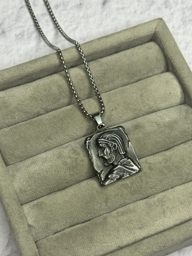 گردنبند کوروش کبیر ایرانی | نماد عدالت، قدرت و هویت باستانی